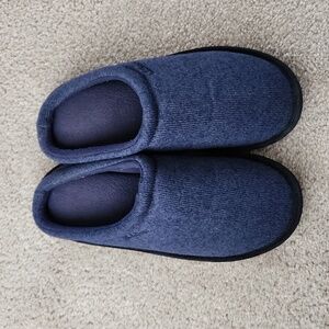 LL Bean sweater fleece slippers
